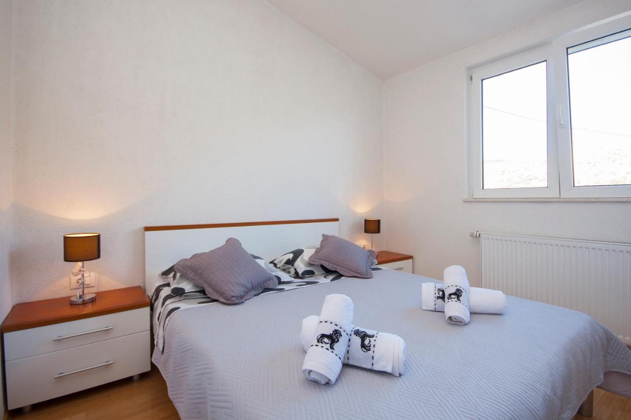 Apartman Sena Primošten Exterior foto